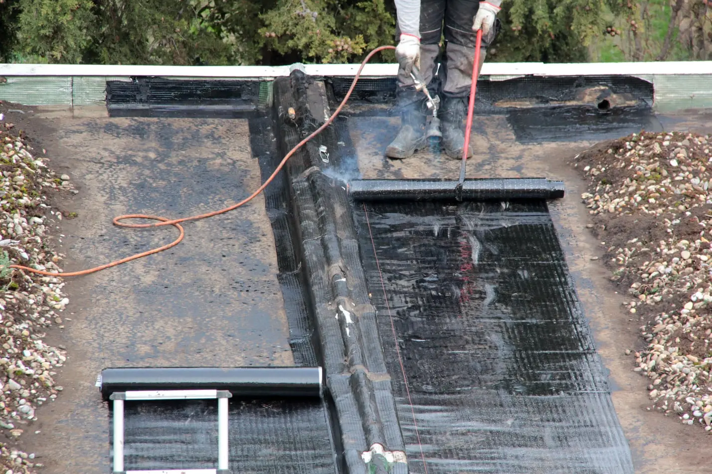 Étanchéité des dalles béton, terrasses et Toitures 